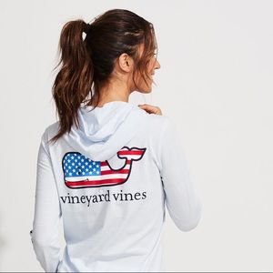 Vineyard vines LONG-SLEEVE FLAG WHALE SLUB HOODIE